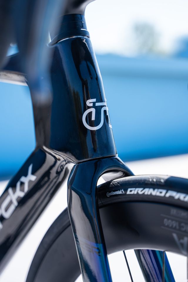 Aero DNA with Merckx identity