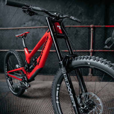 Costruzione avanzata del telaio in carbonio