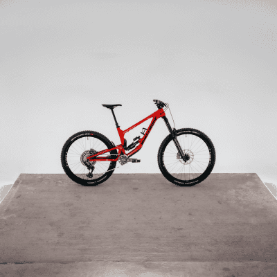 Advanced carbon frame construction