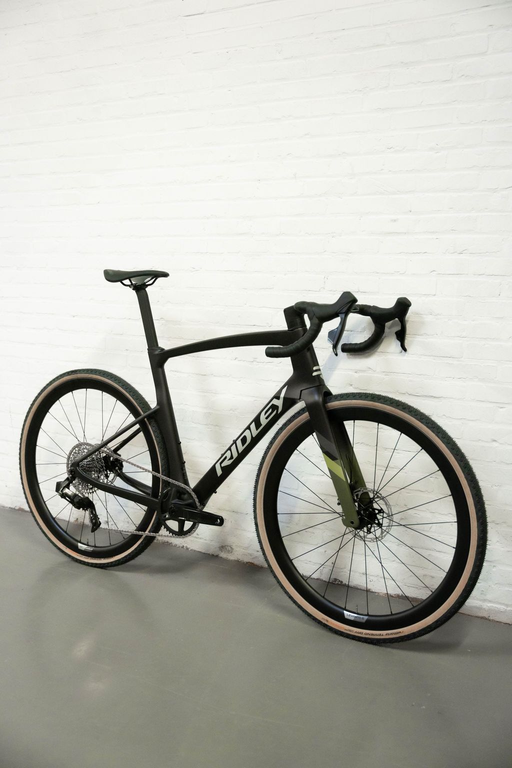 Kanzo Fast RED XPLR KAF03Am(XL) | Ridley